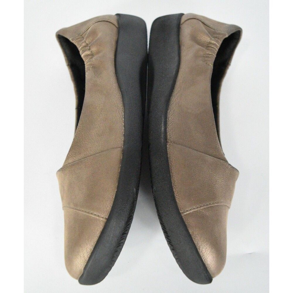 Clarks Cloudsteppers Women's Size 10 Bronze Flats Slip On Shoes - Picture 11 of 12